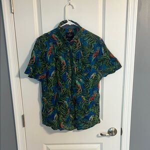 USED AEO Men's Large Tropical Blue Shirt